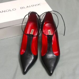 Size 5.5 MANOLO BLAHNIK Black Leather Women's Heels with dust bag and box